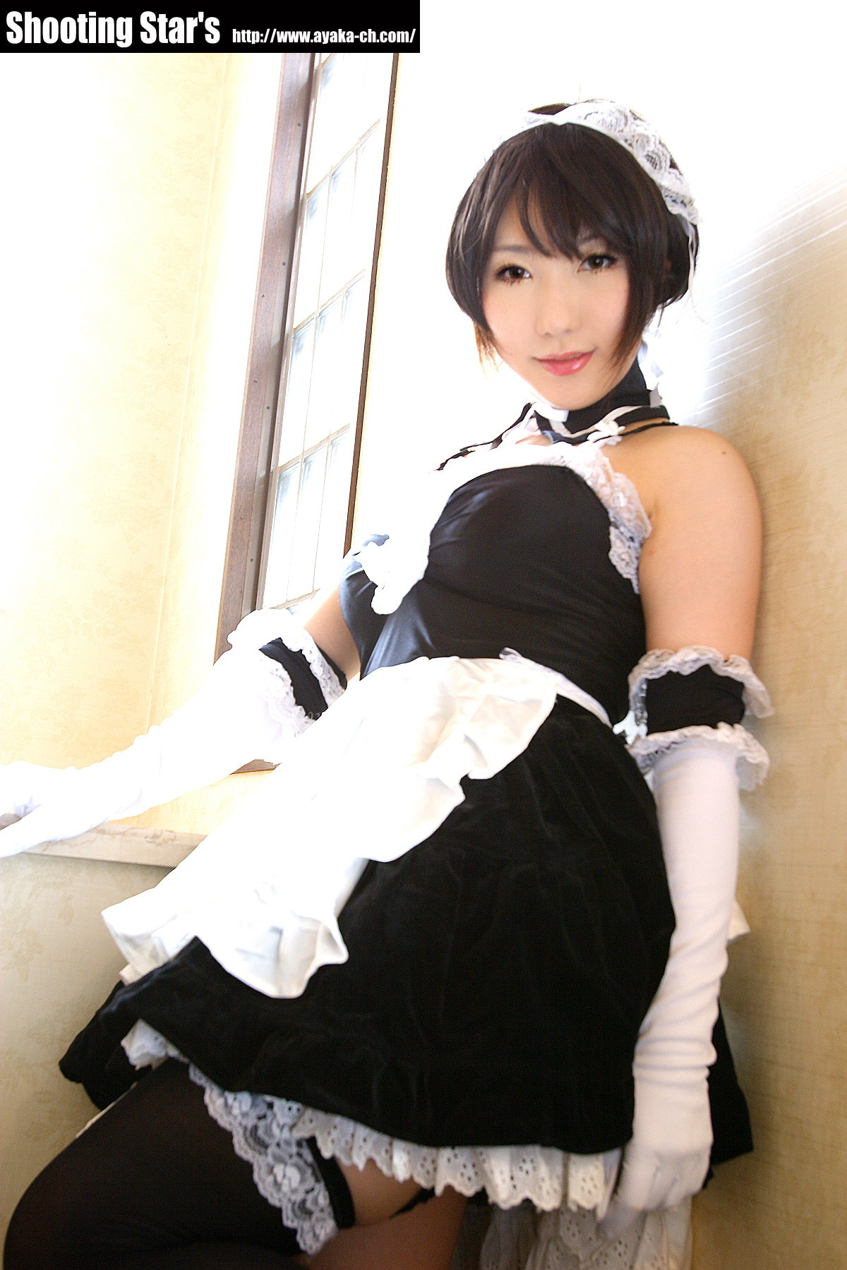[Cosplay]  Sexy Maid with big boobs 2